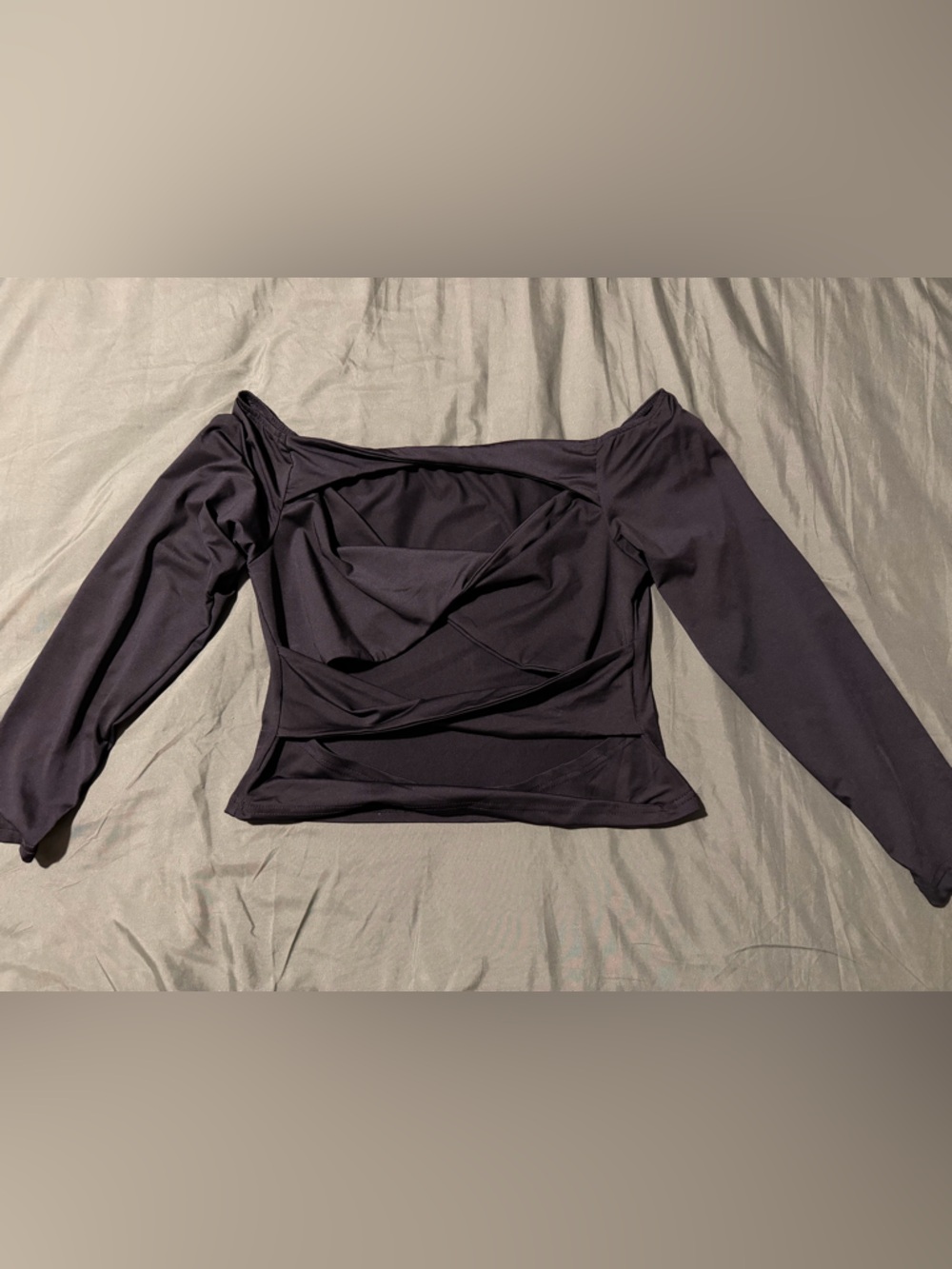 SHEIN Curve Long Sleeve Black cross cross Crop Top 1X